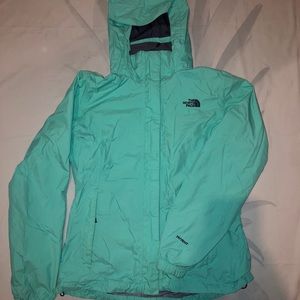 Hooded rain jacket